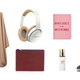 29 Travel Essentials We Won't Leave Home Without from http://cartageous.com/blog/